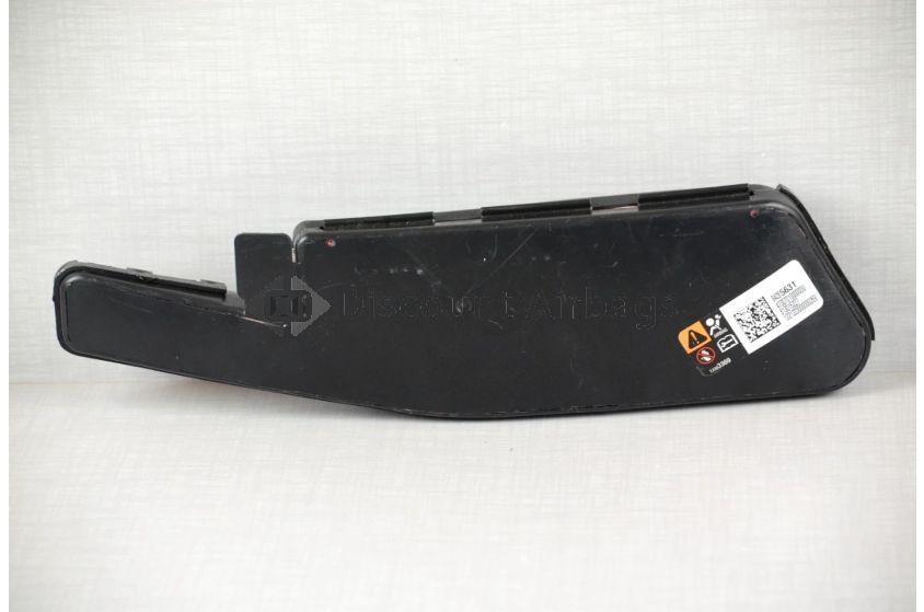 2018-2022 Chevrolet Colorado Front Left Driver Seat Airbag 84285631 OEM Genuine