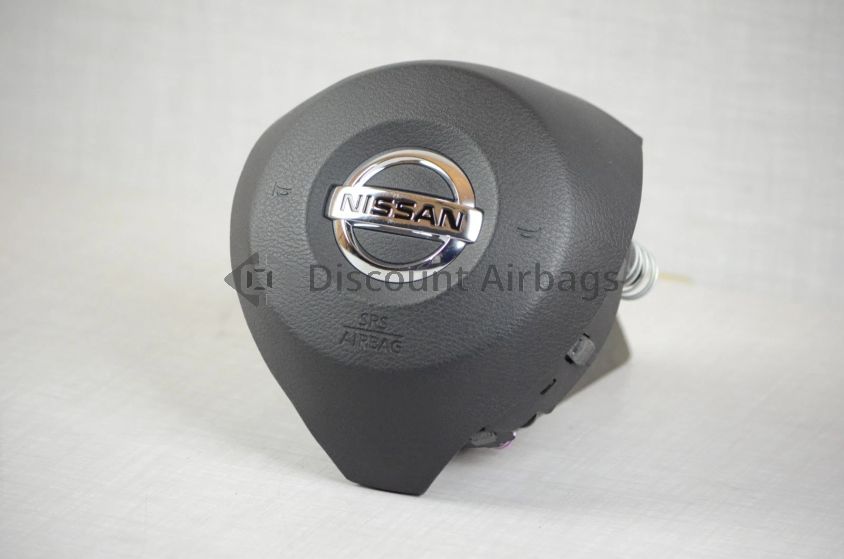 2018-2025 Nissan Leaf LH Driver Wheel Airbag Black Genuine w/ Chrome Emblem OEM