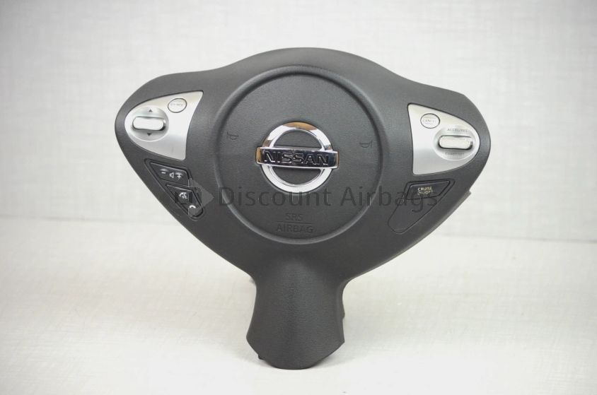 2016-2019 Nissan Sentra Left Front Driver Wheel Airbag Black Genuine OEM